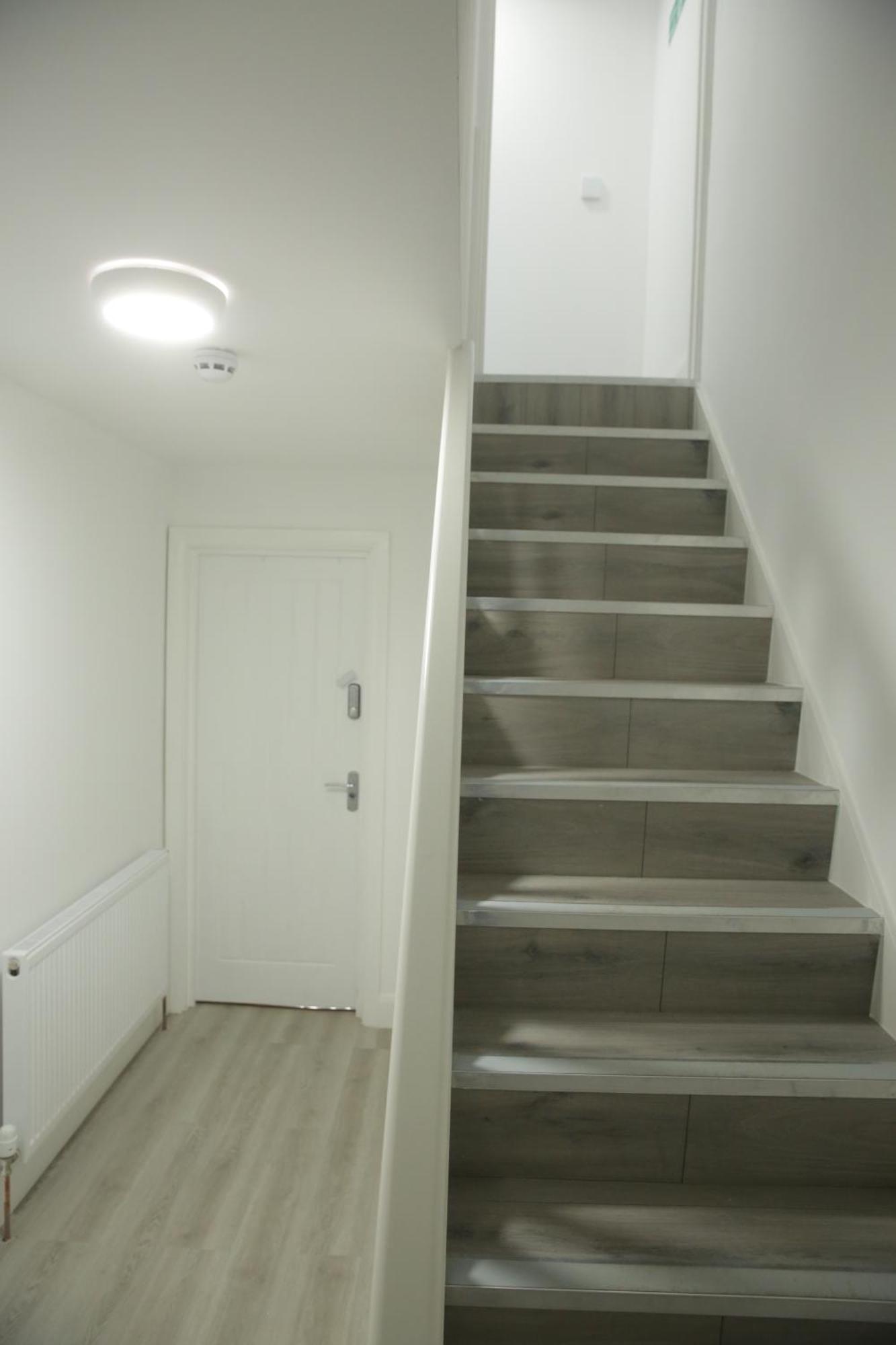 Private Ensuite 4 Min Drive To Luton Airport Luton (Bedfordshire)
